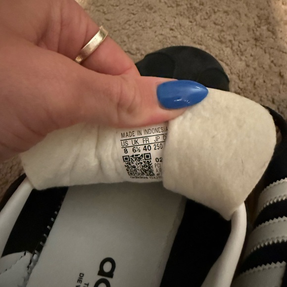 Adidas Gazelles Platform - Picture 4 of 4